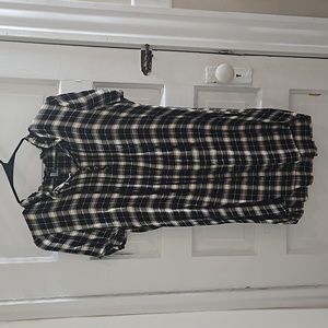 XXI Medium Black and White Plaid